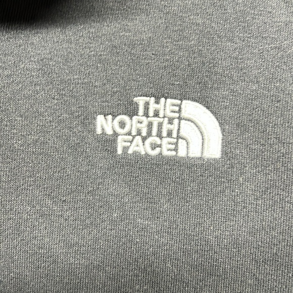 The North Face Quarter Zip Cropped Black Sweatshirt Women's Size XL - Picture 2 of 4